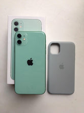 Muatkan imej ke dalam penonton Galeri, Silikon kes Untuk iPhone 11
